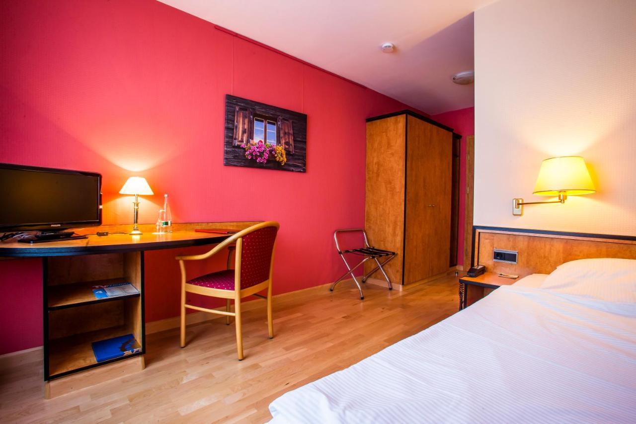 Hotel Sonne Offenburg Esterno foto